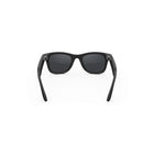Ray-Ban Meta - Lunettes IA Wayfarer Gen 2 - Transitions claires/grise - Noir mat-Capturez sans effort ce que vous voulez avec Meta AI. Démarrez une séance et vos lunettes obtiendront automatiquement les photos, créant ainsi une compilation vidéo pour vous
