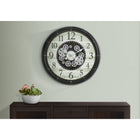 Monarch Specialties - Horloge - 30 po Rond - Mécanisme D'Engrenage - Surdimensionné Grand - Horloge Murale - Brun - Transitionnel-Le cadre élégant en plastique épais brun foncé contraste avec l'affichage blanc de l'horloge, dont les repères numériques imprimés sont faciles à lire sous une surface en verre
