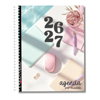 Pomme & Gribouillis - Agenda pour étudiants 26-27: Hebdomadaire/mensuel - 11-1/2" x 9-1/2" - Vie calme - Français-Une section «Mes informations»: calendrier annuel, 3 pages pour noter les horaires des sessions d'automne, hiver et été, 1 page de motivation pour l'étude, pages pour noter des comptes rendus de travaux d'équipe et une page pour noter les informations importantes à retenir