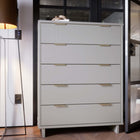 Manhattan Comfort - Granville commode haute moderne 37,8" - gris clair-Comprend 5 tiroirs à extension totale avec le tiroir supérieur conçu avec des lignes nervurées verticales en bois massif