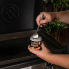 Blackstone - Assaisonnement pour plaque de cuisson et revitalisant pour fonte 6,5 oz - Paquet de 2-Formule 2-en-1 pour plancha.