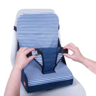 Dreambaby - Siège d'appoint Grab 'N Go - Bleu marine-Le harnais réglable à 3 points maintient l'enfant bien en place