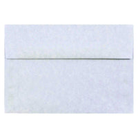  JAM Paper Enveloppes d'invitation parchemin A8 - 5,5 x 8,125 po - Bleu recyclé - paquet de 50-Couleur : bleu, Les enveloppes présentent une finition parchemin marbré pour une touche élégante
