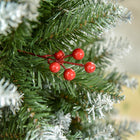 HOMCOM - Sapin de Noël floqué avec baies rouges - pommes de pin - vert-Les branches ignifuges assurent la tranquillité d'esprit 