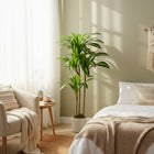 HOMCOM - Arbre dracaena artificiel 4 pi pour décoration intérieure - vert-Comprend un cache-pot blanc élégant, prêt à être exposé immédiatement 