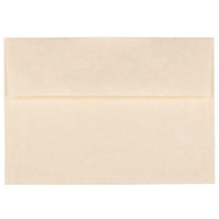  JAM Paper Enveloppes d'invitation parchemin A7 - 5,25 x 7,25 po - Naturel recyclé - paquet de 50-Couleur : naturel/bronze, Les enveloppes présentent une finition parchemin marbré pour une touche élégante