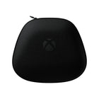 Xbox - Manette sans fil Elite Series 2 - Noir-Conçue pour le jeu prolongé : Restez dans le jeu plus longtemps avec jusqu'à 40 heures d'autonomie de la batterie rechargeable et des composants raffinés qui sont conçus pour durer. Chargez la manette à l'intérieur ou à l'extérieur du boîtier de transport avec le câble USB-C et la station de chargement incluse