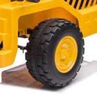 Freddo - 12V CAT Camion-benne électrique 1 place RideOn-Mp3 + USB + Aux-in : Ajoutez de la musique aux trajets de votre enfant avec la fonction Mp3 + USB + Aux-in fournie avec cette excavatrice. Ils auront toujours quelque chose à écouter dans la voiture, peu importe où ils vont