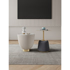 Manhattan Comfort - Lot de 2 tables d’appoint Anderson modernes, revêtement similicuir, crème et gris-Table d’appoint 1.0 Caractéristiques Belle table ronde en acier doré