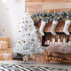 HOMCOM - Arbre de Noël Artificiel 5 Pieds Décoration Fêtes avec Ornements Blanc-Comprend 680 pointes de feuilles nobles qui offrent amplement d'espace pour la décoration 