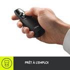 Logitech Wireless Presenter R400-Profitez de la portée de 15 mètres pour vous déplacer librement dans la salle et vous mêler à votre auditoire afin de mieux l'impressionner