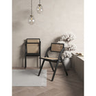 Manhattan Comfort - Lot de 2 chaises pliantes de salle à manger Lambinet 53 cm style industriel chic - noir et cannage naturel-Cannage fin naturel fabriqué à partir de véritable rotin en bois