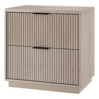 Hudson&Canal - Table de chevet Yarden 24 po - Blanc aulne-La capacité de poids maximale est de 50 lb, les tiroirs peuvent contenir 10 lb chacun