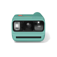 Polaroid - Appareil photo instantané Go 3e génération - turquoise-Emportez-le partout. Assez petit pour être porté, assez facile à transporter. Le Go vous suit partout : dans tous vos projets, tous vos détours et toutes vos aventures de dernière minute