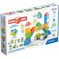 Geomag - Formes Magicubes recyclées - Ensemble de 32-S'amuser à apprendre les stim avec des aimants pour tout-petits: Les jouets magnétiques Geomag ont transformé les blocs d'empilement classiques en quelque chose de « magique po. Ces blocs en plastique 100% recyclés peuvent être fixés de n'importe quel côté, ce qui rend la construction si facile. Blocs magnétiques pour les âges 1 à 5.