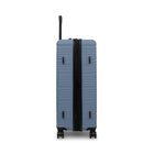 Swiss Mobility - Valsie d'enregistrement rigide 30po de la collection YVR - Blue-Intérieur doublé avec panneau de séparation, poches pratiques et sangles de serrage pour garder le contenu organisé et en place.