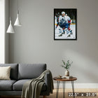 Doug Gilmour 20x29 Maple Leafs Action-V - Toile encadree - 22" x 31"-Prêt à accrocher - livré entièrement assemblé