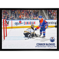 Connor McDavid 20x29 Oilers 50th Goal - Toile encadree - 31" x 22"-Impression sur toile de qualité supérieure avec bordures enveloppées