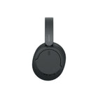 Sony - WH-CH720N Casque sans fil à reduction du bruit - Noir-Le mode Son ambiant reglable offre 20 niveaux de reglages. Vous pourrez ecouter votre musique avec une qualite sonore incroyable tout en entendant des sons comme le bruit de la circulation, les conversations dans les cafes et les annonces dans les transports publics. Le clavardage « Focus on Voice » vous permet de clavarder librement sans retirer votre casque.