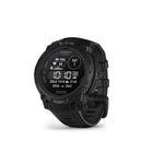 Garmin - Instinct 3 - 45 mm, solaire, édition tactique, noir avec bracelet noir-CHARGE SOLAIRE - Pour ceux qui recherchent une autonomie de batterie encore plus grande pour leurs aventures en plein air, la série Instinct 3 - Tactical Edition propose des options avec un écran monochrome, visible au soleil, transflectif à mémoire en pixels (MIP) avec une lentille de charge solaire qui prolonge la durée de vie de la batterie jusqu'à 40 jours (illimité avec l'énergie solaire) en mode montre intelligente sur le 