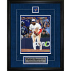Frameworth - Vladimir Guerrero Jr, ALCS partie 7 coup de circuit decisif - photo encadree - 16 po l x 20 po H-Sous licence officielle de la MLB mettant en vedette Vladimir Guerrero Jr. et l'iconique coup decisif de la partie 7 de l'ALCS qui a envoye les Blue Jays aux Series mondiales