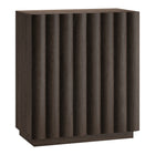 Hudson&Canal - Meuble d'appoint rectangulaire cannelé Molly - 28 po l - Chêne brun-Un design transitionnel moderne pour votre bureau à domicile, votre chambre ou votre espace de vie
