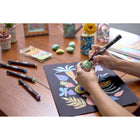 Sharpie - Marqueurs créatifs, tons terreux, marqueurs acryliques à base d’eau, pointe fine, 5 unités-Il n’est pas non plus nécessaire de le secouer! Enlevez le bouchon et laissez libre cours à votre créativité! Pour de meilleurs résultats, rangez les marqueurs à l’horizontale