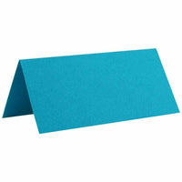 JAM Paper - Marque-places imprimables - 3 3/4 po x 1-3/4 po - Marque-places bleu mer, paquet de 12-Couleur : Brite Hue Bleu Mer / Complétez n'importe quel thème de fête et signalez un événement spécial avec des marque-places colorés.