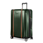 Ricardo Beverly Hills - Montecito 2.0 Moyen Valise Rigide de 25 po - port USB - Vert Foncé-Poignée télescopique ergonomique avec prise moulée confortable - Facilite les déplacements dans les aéroports, les hôtels et les rues achalandées, tout en offrant plus de confort