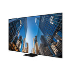 Samsung - QE98C 98" Crystal UHD Moniteur d’affichage, système d’exploitation Tizen 6.5 - Noir titane-Le design minimaliste avec un profil mince s’intègre parfaitement dans n’importe quel environnement professionnel.