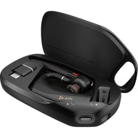 HP - Casque Poly Voyager Legend 50-M UC-Vous appelez depuis un café bondé ou un salon d'aéroport bondé ? Le bruit de fond ne perturbera pas votre flux : assurez-vous que votre voix soit toujours entendue grâce à une perche aérodynamique et à 4 microphones antibruit.