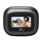 JBL - Live Beam 3 Écouteurs intra sur tige sans fil avec réduction de bruit - Noir-Bloquez complètement le monde extérieur ou personnalisez la quantité de bruit ambiant à laisser passer, grâce à quatre micros de détection du bruit qui s’adaptent automatiquement et en temps réel à votre environnement. Le filtre de compensation audio de l’application JBL Headphones vous permet même de personnaliser et d’ajuster le niveau de Réduction de Bruit Adaptative à la forme unique de votre conduit auditif