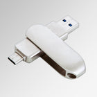 Staples - Tech Double Connecteur Clé USB 3.2 - 128 Go-Vitesses de données USB 3.2 de 1e génération