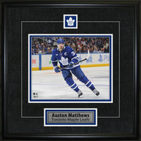 Auston Matthews Pin & Plate Toronto Maple Leafs - Impression encadree - 18" x 18"-Qualité supérieure - virtual frames