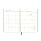 Orange Circle Studio - 2027 Agenda bimatière de taille moyenne - Dots of Chai-  5.6" x 7.6" - Brun - Bilingue-Calendrier de référence sur deux ans et liste des jours fériés sur trois ans