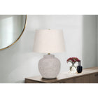 Monarch Specialties - Luminaire - 22 po H Lampe De Table - Béton Crème - Abat-Jour Ivoire / Crème - Moderne-Munie d'un cordon transparent de 5 pieds, cette lampe utilise un interrupteur rotatif à 3 voies pour accueillir une seule ampoule (non incluse) pour une puissance maximale de 100w/120v, vous donnant la flexibilité de créer l'ambiance lumineuse parfaite dans une pièce