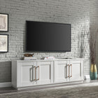 Hudson&Canal - Meuble TV Tillman pour téléviseurs jusqu'à 75" - Blanc-Fabriqué à partir de matériaux MDF robustes dans une finition blanche artisanale