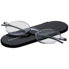 ThinOptics 2.5 Marron Lecteur avec Pod Noir Universel - Marron-Comprend l'étui compagnon Milano, avec un extérieur en aluminium brossé anodisé en noir, un intérieur en polycarbonate et ABS avec peinture au toucher doux et un mécanisme de verrouillage magnétique.