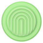 Popsockets - PopGrip pour MagSafe avec bague d'adaptation - Curves Matcha Dew-Le Grip & Support Magnétique pour Téléphone se fixe solidement à votre étui compatible MagSafe ou à votre étui Android (en utilisant l'anneau adaptateur magnétique inclus) pour une adhérence maximale et une utilité en tant que support, tout en se détachant facilement (quand vous le souhaitez) pour la charge MagSafe ou sans fil.