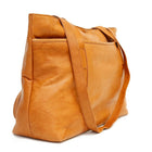 Ashlin® Sac fourre-tout classique avec longues courroies Melia pour femme, tan britannique-Met en vedette l'organisateur intérieur ASHLIN's Inside OrganizerTM avec 5 pochettes pour cartes de crédit et 2 boucles à stylo.