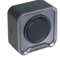 Edifier - Haut-parleur portable Ambient Light BT, étanche et antipoussière IP67, avec basses profondes et microphone intégré – Noir-Équipée d’un haut-parleur large bande de Φ43 mm avec aimants en néodyme et d’un radiateur passif de Φ55 mm, la QS20 est alimentée par un amplificateur en classe D à haute efficacité. Elle délivre 6 W RMS de son dynamique avec des basses percutantes — une puissance étonnante pour son format
