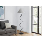 Monarch Specialties - 9627 64"H Lampadaire - Métal Noir, Abat-Jour Ivoire / Crème-Conçue pour être à la fois décorative et fonctionnelle, cette lampe diffuse un éclairage doux et uniforme tout en servant de pièce d'appoint moderne qui rehausse l'ambiance générale de toute pièce