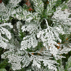 HOMCOM - Sapin de Noël artificiel 7 - 5' forme crayon enneigé-Les branches ignifuges ne risquent pas de prendre feu ou de causer de graves dommages domestiques 