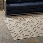 Modway - Linza Treillis Wave Abstract à l’intérieur et à l’extérieur Tapis de 5 pi l x 8 pi L - Beige et gris-Dessous en caoutchouc de prise