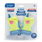 Educational Insights - Mes premiers talkies-walkies - Ensemble de 2-Adapté aux enfants : Avec un seul bouton et un canal radio sécurisé pour enfants, ces talkies-walkies permettent aux jeunes explorateurs de rester en contact tout seuls ! Appuyez sur le bouton pour vous connecter, puis vous êtes prêt à parler ! Copiez cela