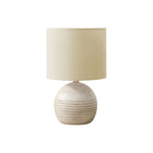 Monarch Specialties - Luminaire - 15 po H Lampe De Table - Résine D'Ivoire - Abat-Jour Beige-Apportez une touche tendance à votre table de nuit, à votre table de bout ou à votre table d'appoint avec cette lampe de table de 15 pouces de haut, fabriquée en résine ivoire de haute qualité et dotée d'une base à la finition texturée chic