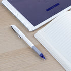 Pentel - Floatune Stylo à Bille - 0,8mm - Bleue-C’est un produit Recycologie ! Ce produit est fait de plus de 69% de matièriaux recyclés.