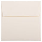 JAM Paper - Enveloppes d'invitation carrées Strathmore - 6 po x 6 po - vélin blanc naturel - paquet de 25 (191278)-Enveloppes carrées Strathmore en vélin blanc naturel