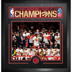 Frameworth - Raptors de Toronto photo d'equipe du championnat mondial NBA 2019 - impression encadree - 28 po l x 27 po H-Sous licence officielle de la NBA mettant en vedette la photo d'equipe du championnat mondial 2019 des Raptors de Toronto avec le groupe complet et le trophee Larry O'Brien
