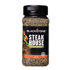 Blackstone - Assaisonnement Steakhouse-Sel grossier, épices, sucre, ail déshydraté, oignon déshydraté et au plus 2 % de phosphate tricalcique ajouté pour prévenir l’agglomération